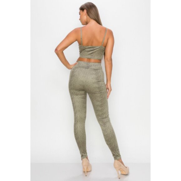 Embossed Snake Print Crop Top & Leggings, Tie Front & High Waist, 2 Piece Set - Picture 4 of 6